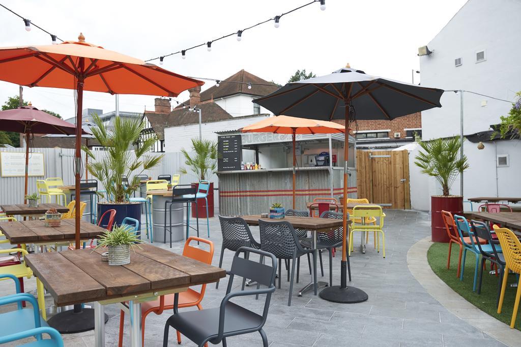 The Bear Esher Exterior photo